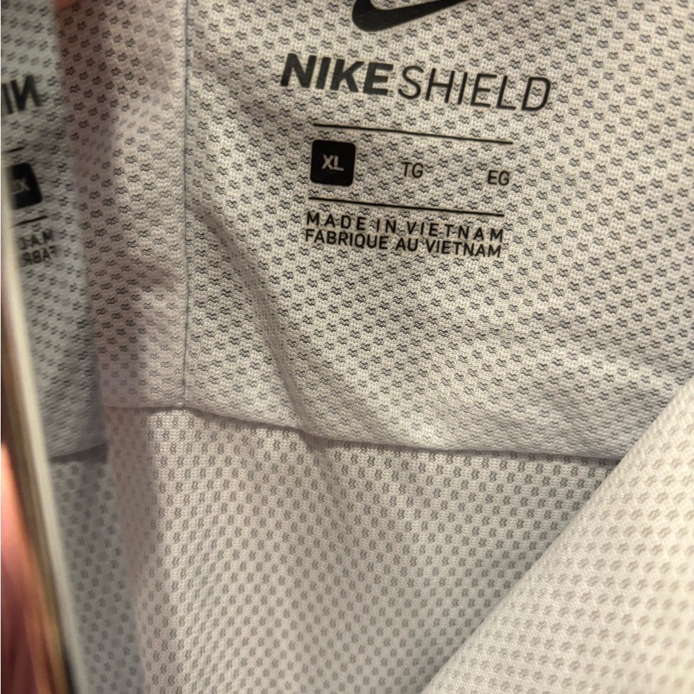 Nike Shield Jacket - image 6